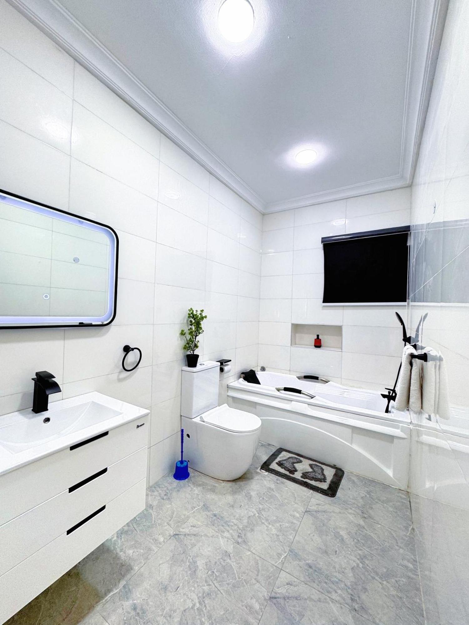 His Dulce Apartments ลากอส ภายนอก รูปภาพ